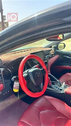 تۆیۆتا کامری